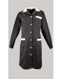 Ρόμπα καμαριέρας-καθαριότητας μαύρη με λευκές λεπτομέρειες Fabrik